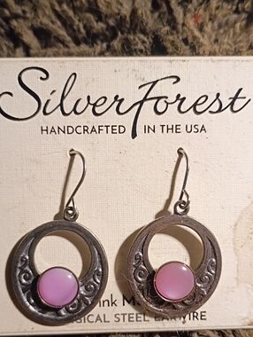 Surgical Steel Silver Oval Piece Pink 🩷 Mussel Stone Earrings